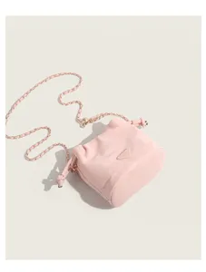Pink cloud bucket bag with chain strap, stylish Korean style puff crossbody bag for women.