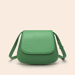 Green PU leather retro saddle bag, elegant crossbody shoulder bag with fine stitching details.