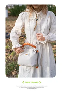 Japanese quilted mirrorless camera bag, cute women's canvas shoulder crossbody bag for daily.