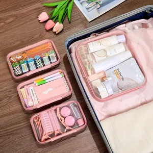 Transparante PET reis toilettas set met duurzaam waterdicht materiaal voor dagelijkse cosmetica.
