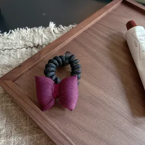 Dettaglio elastico per capelli telefono fiocco imbottito stile coreano, grazioso accessorio.