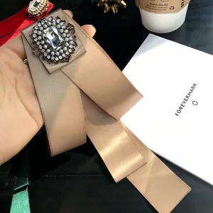 Broche nœud papillon en strass vintage avec longs rubans, élégant corsage cristal femmes.