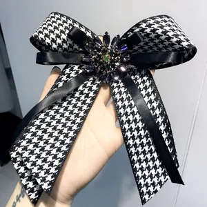 Stile Coreano Pied-de-poule Fiocco Spilla Strass Gemma Spilla da Colletto Tessuto Accessori Moda per Donne