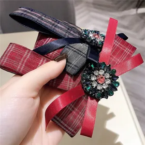 Broche noeud papillon carreaux strass style coreen elegante epingle col cravate pour femme