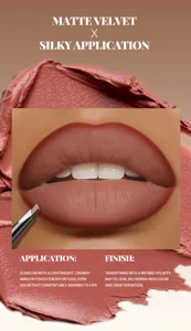 Detalle de presentacion del producto de maquillaje lapiz labial y lapiz delineador mate.