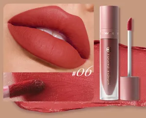 Rossetto liquido opaco vellutato con applicatore di precisione, tonalità numero 06.