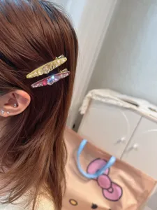 Fermaglio per capelli con strass lungo clip becco d'anatra lucido elegante donna.