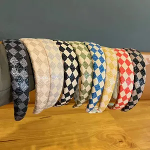 Kleurrijke geruite PU lederen haarband gewatteerd voor vrouwen, brede rand hoge kop.