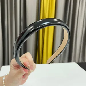 Classic black PU leather hair hoop for women, elegant glossy wide headband, daily hair accessory.