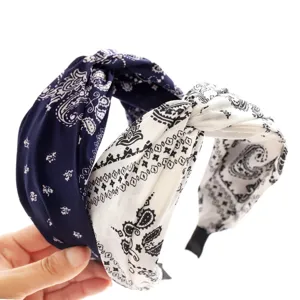 Vintage wide paisley headband for women, fashionable hair hoop, casual daily hair accessories.