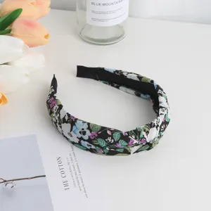 Sweet floral headband women hair hoop retro knotted hair accessory daily fashion casual stylish