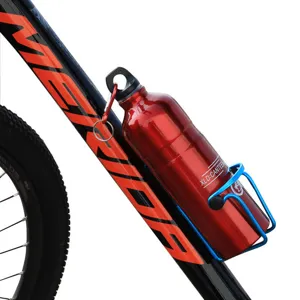 Porte-bidon de vélo en alliage d'aluminium robuste pour VTT et accessoires de cyclisme.