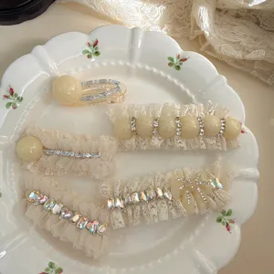 Sweet lace rhinestone hair clip set, delicate mesh bow side clip for women and girls.