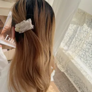 Sweet lace hair clip with pearls and rhinestones, elegant side hairpin for cute daily style.