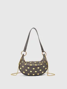 Vintage punk style PU leather shoulder bag with golden metallic rivets and chain strap.