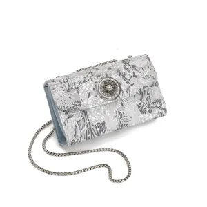 Chinese style embroidered chain crossbody bag luxury diamond shoulder bag small square bag