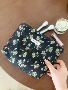 Floral large capacity makeup bag portable toiletry travel storage pouch for cosmetics daily use