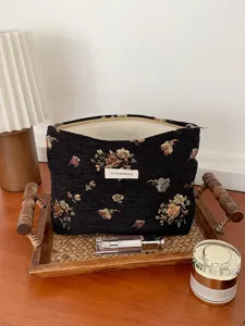 Black vintage floral tapestry makeup pouch, large capacity cosmetic travel storage bag.