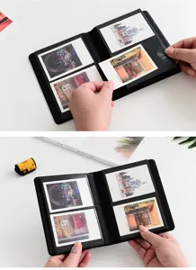 Petit mini album photo pour images Polaroid et Instax mini, livre de rangement noir.