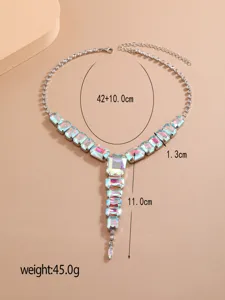 Stunning rhinestone crystal Y-necklace, elegant silver statement jewelry for women fashion.
