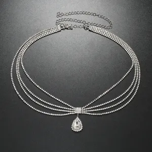 Rhinestone head chain detail, multi-layer sparkly crystal forehead piece for women hair.