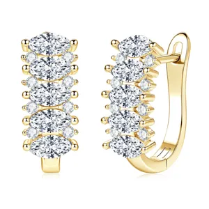 Boucles d'oreilles créoles en moissanite étincoyante pour femmes, bijoux de mode élégants.