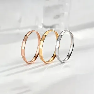 Anillo Minimalista de Acero Inoxidable Facetado Textura Cepillada Banda Geométrica para Mujer Hombre Pareja Joyería de Moda Oro Rosa Plata