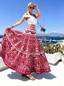 Women fashion printed beach maxi skirt holiday boho long skirt and white crop top outfit