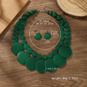 Collar de cuentas de madera verde bohemio conjunto de pendientes multicapa elegante para mujeres