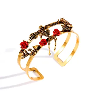 Bracciale da braccio aperto rosa teschio punk oro vintage stile gotico gioiello da braccio donna