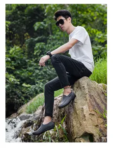 Mens stylish short rain boots, waterproof non-slip rubber shoes for outdoor work and rainy days.