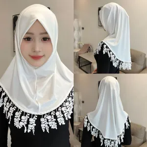 Elegant white crystal hemp Muslim hijab featuring delicate wheat lace tassels for daily elegant wear.