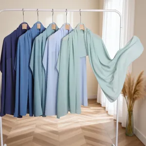 Womens Casual Solid Color Chiffon Long Scarf Lightweight Breathable Shawl Sun Protection Soft Fashion Neck Scarf Wrap