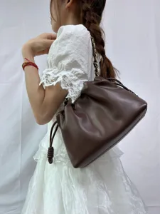 Sac nuage marron pour femmes sac pochette chaîne élégant sac bandoulière mode tendance