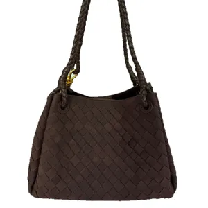 Women's brown suede woven shoulder bag, retro large capacity handbag, stylish main product view.