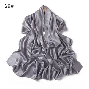 Bufanda larga de satén plateado para mujer, elegante chal liso con efecto de seda arrugada.