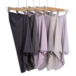 Hijab scialle elasticizzato tinta unita da donna, comoda copertura per testa quotidiana in tonalità.