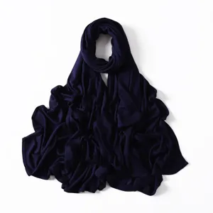 Μονόχρωμο modal μακρύ μαντήλι hijab για γυναίκες, κομψό σκούρο μπλε ντραπέ σχέδιο.