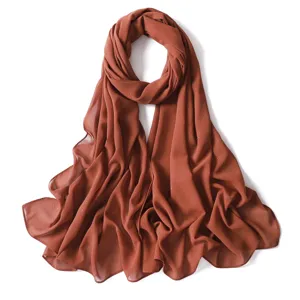 Bella Sciarpa Chiffon Marrone Brillante Elegante Foulard Leggero Scialle Dettaglio Vicino