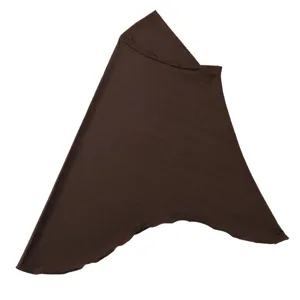 Vista dettagliata del tessuto hijab elastico in tinta unita che mostra consistenza ed elasticità.