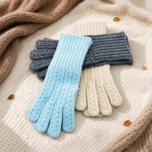 Guantes de Punto de Trenza Gruesos de Invierno Mujeres Hombres Cálidos A Prueba de Viento Guantes Táctiles Ciclismo Al Aire Libre Manoplas de Puño Largo