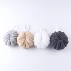 Minimalistisches Kürbis Duschschwämme Netz 4er-Set für eine sanfte Körperreinigung.