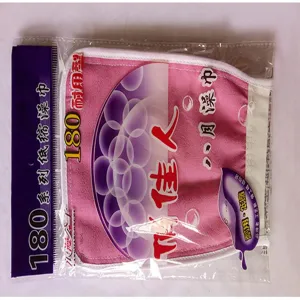 Guante de baño exfoliante de doble cara para ducha corporal en embalaje protector