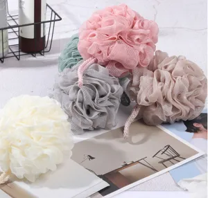 Grand ensemble d'éponge de douche unie, fleur de bain ultra-douce pour le corps quotidien.