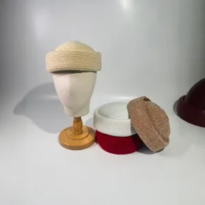 Chapeau pillbox élégant en chenille pour femme hiver rétro uni docker beret mode