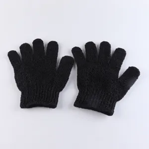 Schwarzer Fünffinger-Peeling-Badewandschuh Detail, Nylon-Netztextur zur Körperreinigung.