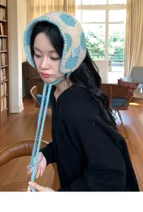 Gorro de punto con orejeras de lunares para mujer invierno cálido acogedor lindo diario