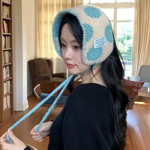 Gorro de punto de lunares con lazos gorro cálido de invierno con orejeras para mujeres