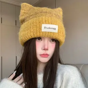 Joli bonnet tricoté oreilles de chat femme automne hiver chaud bonnet en laine jaune