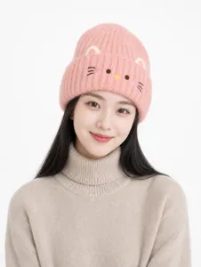 Bellissimo berretto in maglia rosa con orecchie di gatto e viso ricamato, caldo cappello.